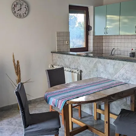 Suma House & Gruen Apartment