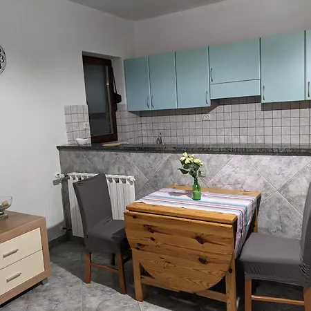 Suma House & Gruen Apartment